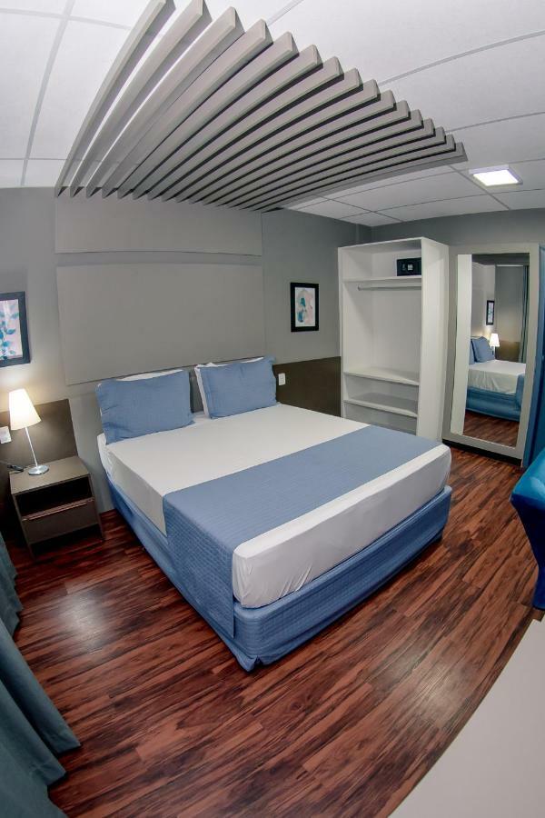 Jockey Class Hotel 特雷西纳 外观 照片