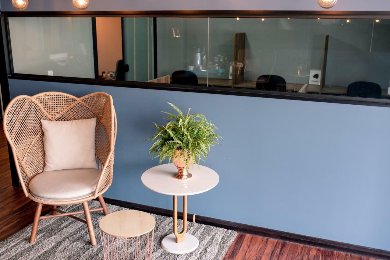 Jockey Class Hotel 特雷西纳 外观 照片