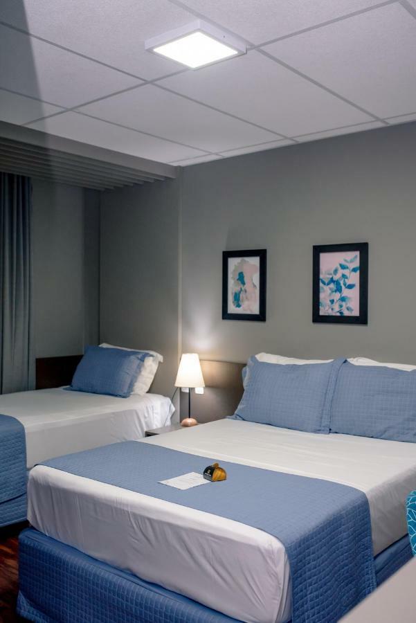 Jockey Class Hotel 特雷西纳 外观 照片